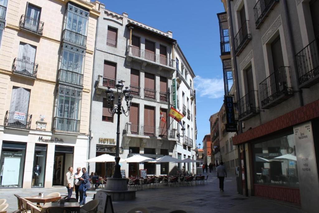 Hotel Rey Nino Ávila Exteriér fotografie